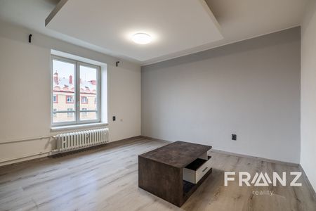 Pronájem bytu 2+1 56 m² - Photo 3