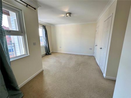 2 bedroom apartment to rent - Photo 5