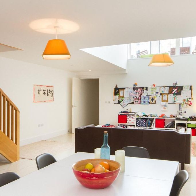 4 bedroom house to rent - Photo 1