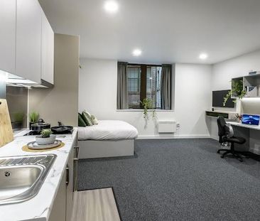 1 bedroom flat to rent - Photo 2