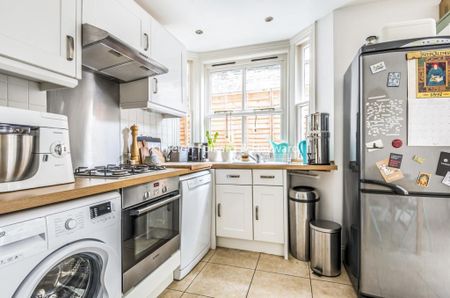 1 bedroom flat to rent - Photo 3