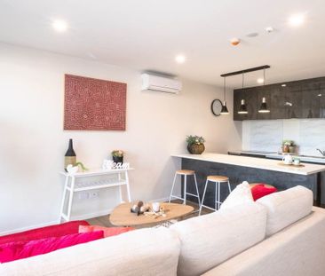 Modern Apartment Living - Water Included - Photo 3