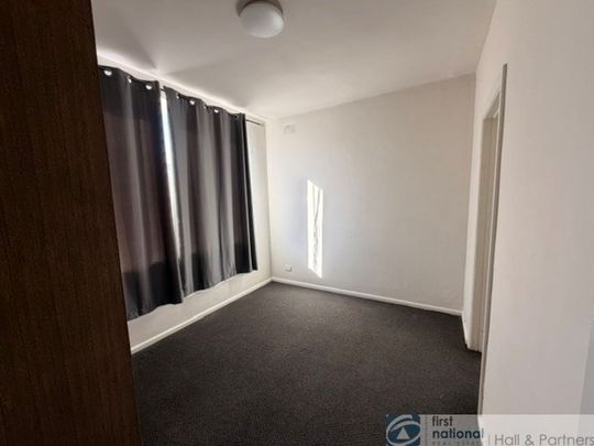 One Bedroom Ground Floor - Photo 1