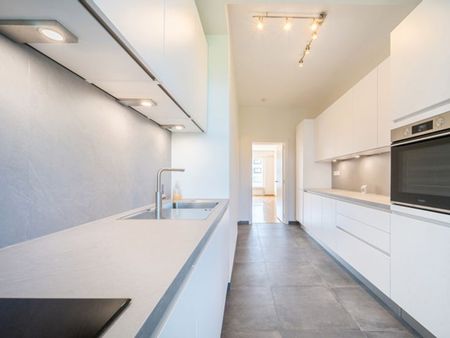 Appartement te huur - Foto 2