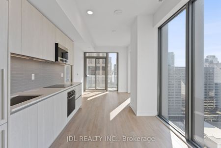 For Lease - 8 Cumberland Street Unit# 2103, Toronto, Ontario - Photo 5