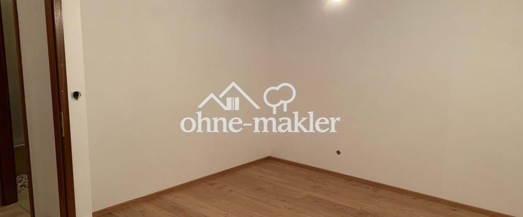 sonnige 3-Zimmer-EG-Gartenwohnung mit ca. 230 qm großem Privatgarten - Foto 1
