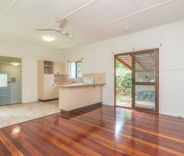 14 Herne Road, Scarborough QLD 4020 - House For Rent - $550 | Domain - Photo 2