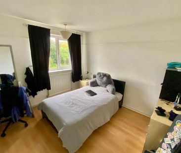 St Mildreds Road - Photo 5