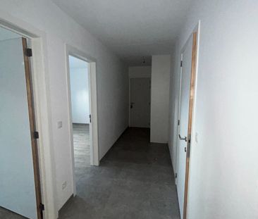 Gelijkvloers appartement met 2 slaapkamers en tuin - Photo 1