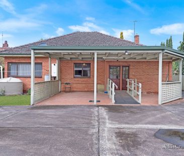 138B Webster Street, Lake Wendouree - Photo 2
