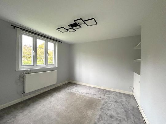 2 bedroom semi-detached house to rent - Photo 1