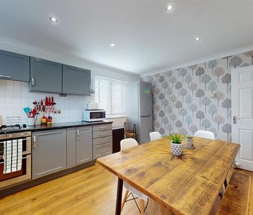 3 bedroom detached house to rent - Photo 5