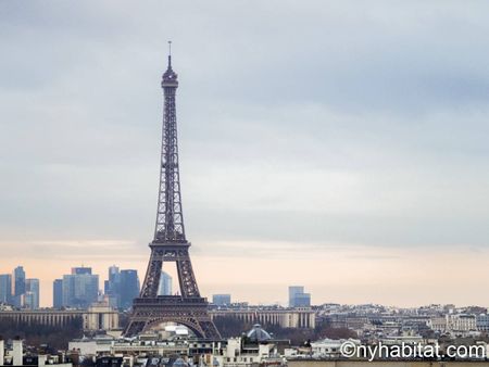 Logement à Paris, Location meublée - Photo 3