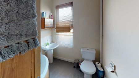 Pearson Grove, Hyde Park - Photo 5