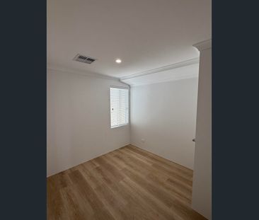 6b Gambier Gr, Eglinton, WA 6034 - Photo 5