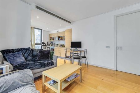 Riverside Quarter, SW18, London - Photo 2