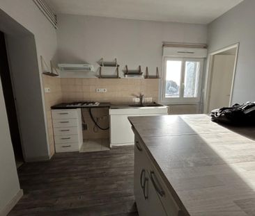 Location Appartement 3 pièces 55m² LAFOX 47240 - Photo 3