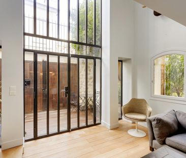 Location Appartement 7 pièces Meublé 260m² PARIS 7ème - Photo 2