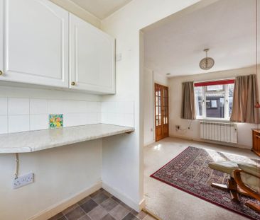 Green Court, East Wittering, West Sussex, PO20 - Photo 4