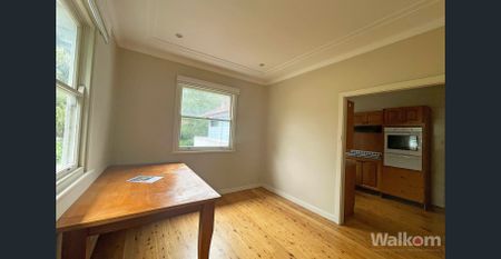 NO VIDEO TOUR AVAILABLE - Please Do Not Attend The Property. - Photo 3