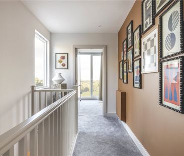 A brand new four bedroom house with a private garden in the heart o... - Photo 4