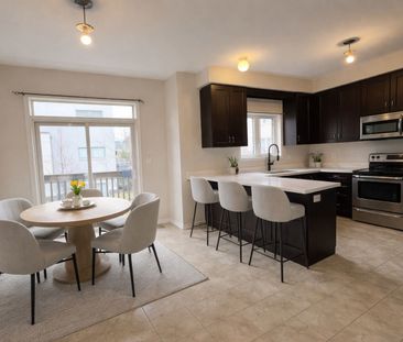 For Lease - 3049 Janice Drive, Oakville, Ontario - Photo 2