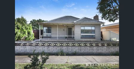 32 Belmore Road, Sunshine North, Vic 3020 - Photo 5