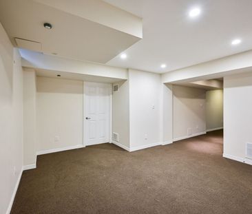 For Lease - 842 Luxton Drive, Milton, Ontario - Photo 6