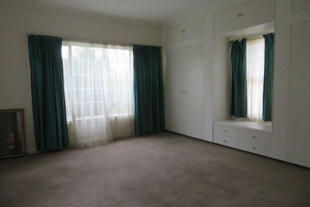 21 Woodville Street, - Photo 1