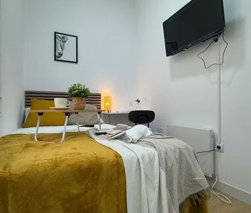 Calle de Caravaca, Madrid, Community of Madrid 28012 - Photo 5