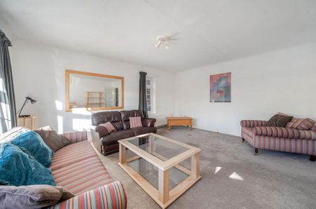 2 bedroom property to rent - Photo 5