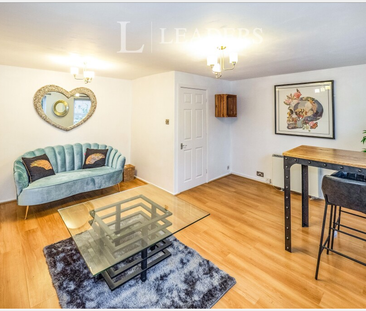 2 bedroom flat to rent - Photo 4 | Rentumo