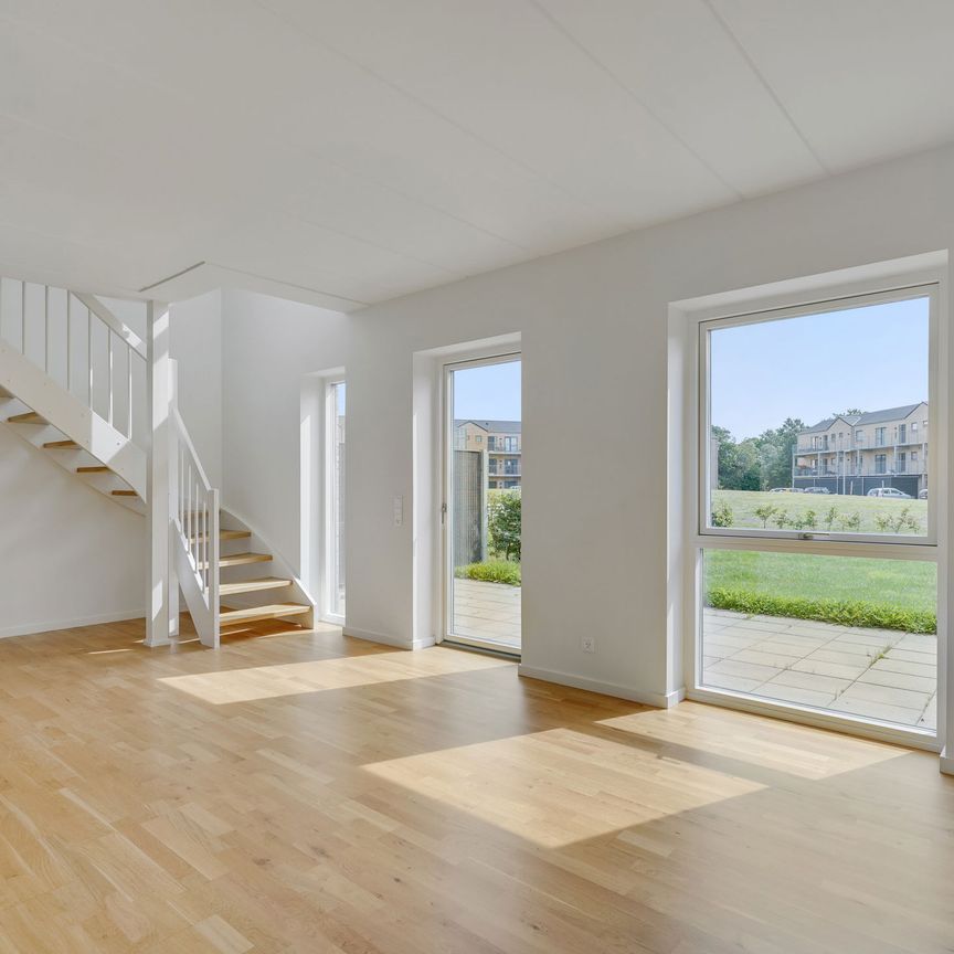 Rækkehus med plads til familien på Langstrømpevej - Photo 1