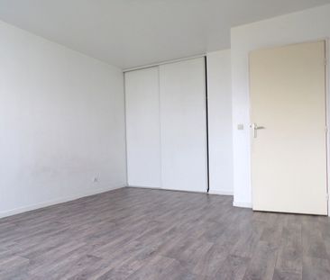 Location Appartement 1 pièce 29m² - Photo 2