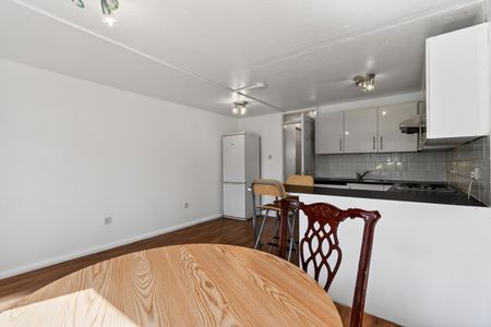 Abingdon Close, London, SE1 5RW - Photo 4