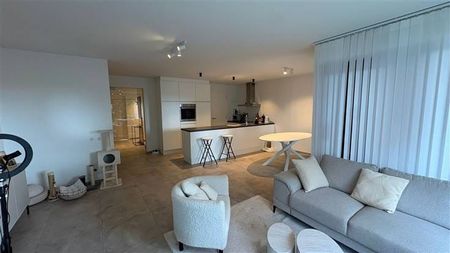Appartement te huur - Photo 3
