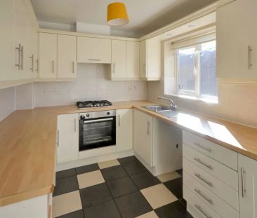 Brierley Terrace, Widnes, WA8 0WL - Photo 3