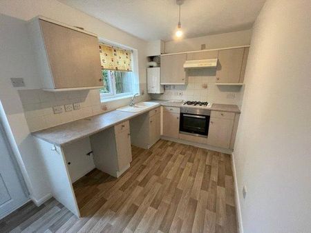 2 bedroom terraced house to rent - Photo 3