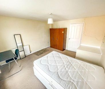 4 bedroom house to rent - Photo 4