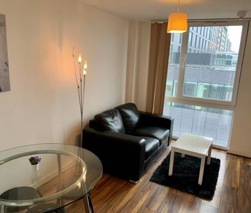 Room in a Shared House, Trinity Court, M15 - Photo 1