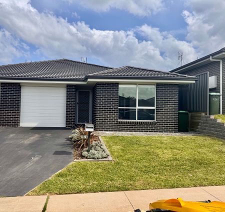 Beautiful presented home in the peaceful suburb of Heddon Greta - Photo 2