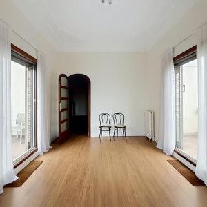 Penthouse for Rent in Valencia - Photo 1