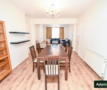 3 bedroom semi-detached house to rent - Photo 2