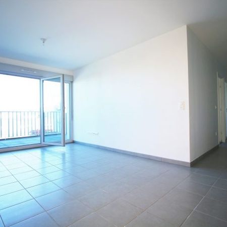 Appartement 3 pièces - balcon et garage - Photo 3