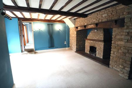 4 bedroom cottage to rent - Photo 2