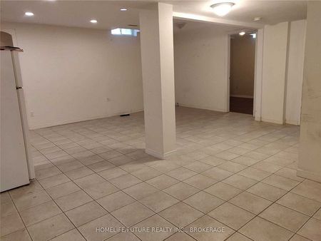 For Lease - 10 Alderwood Street Unit# (Bsmt), Whitchurch-Stouffville, Ontario - Photo 3