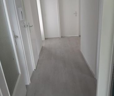Sehr schöne renovierte 3 Zimmer Wohnung mit Balkon in Gelsenkirchen... - Photo 1