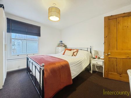 New Town Road, CM23, Bishops Stortford - Photo 2