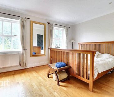 4 bedroom terraced house to rent - Photo 6