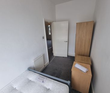 Greenhill Road, Harlesden, NW10 8UD, London - Photo 5